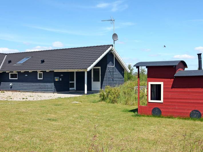 Ferienhaus für 14 Personen, mit Whirlpool und Terrasse sowie Sauna in Lolland