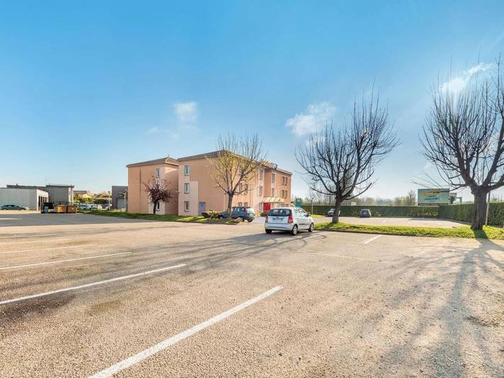 Hôtel pour 2 personnes à L'Isle-d'Abeau - 4