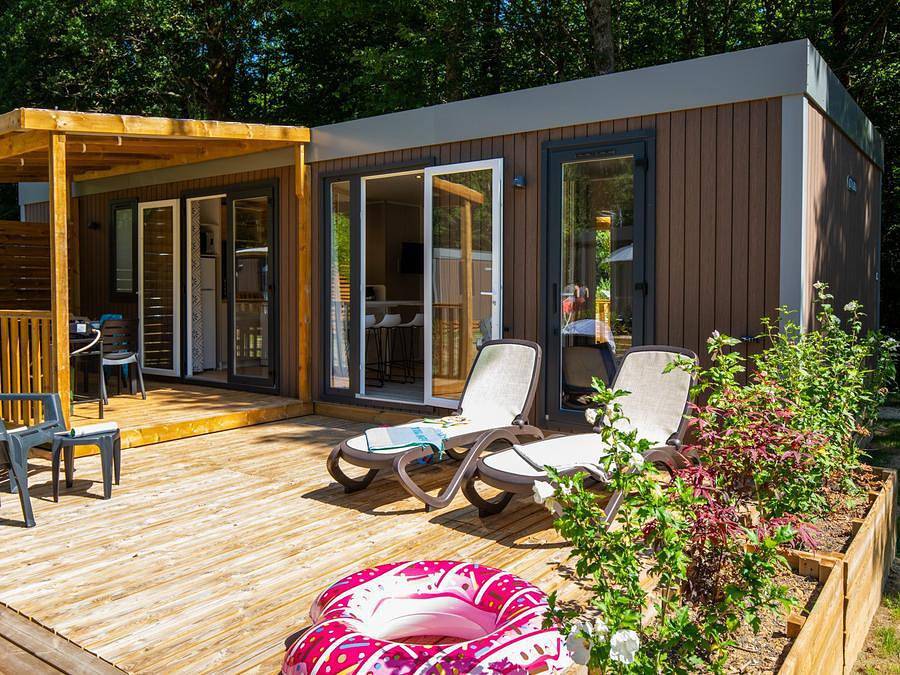 Camping Chateau de Fonrives - Mobilheim 5 personen - Premium Exclusive | 2 Zi. | 5 Pers. | Erhöhte Terrasse | 2 Bad | Klimaanlage | Tv in Villeneuve-sur-Lot und Umgebung