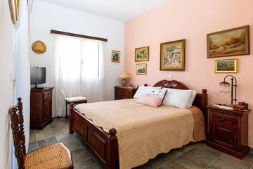 Villa for 6 People in Perdika, Aegina, Photo 4