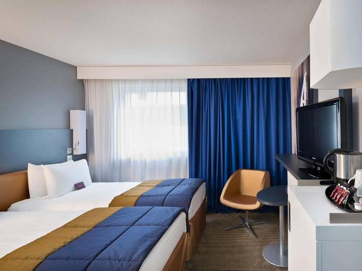 Hôtel pour 2 personnes, avec terrasse, animaux acceptés dans Gare De Massy - Palaiseau - 4