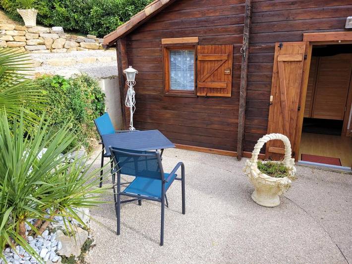 Tente pour 2 personnes, avec jardin dans le Lot - 2