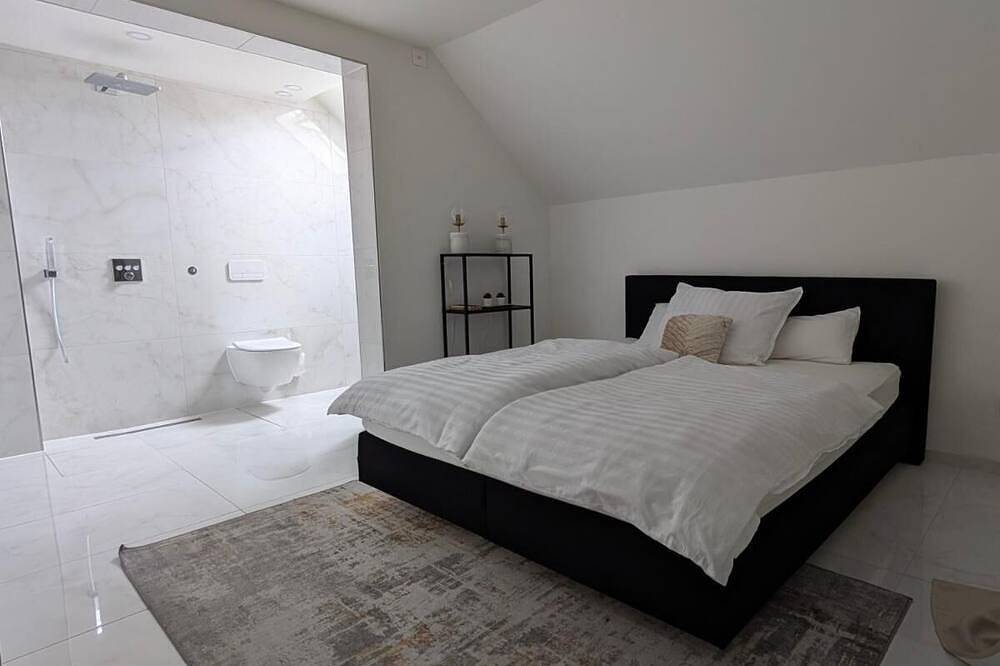 Ganze Wohnung, Luxrem 5 Apartments Skyline in Biel/Bienne, Biel Seeland