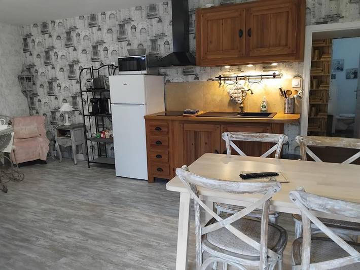 Gîte pour 3 personnes à Chavagne - 3