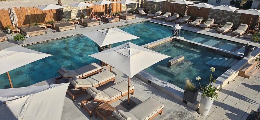 Hôtel pour 2 personnes, avec piscine et jardin