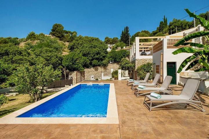 Villa für 5 Personen, mit Garten und Pool sowie Terrasse - 1