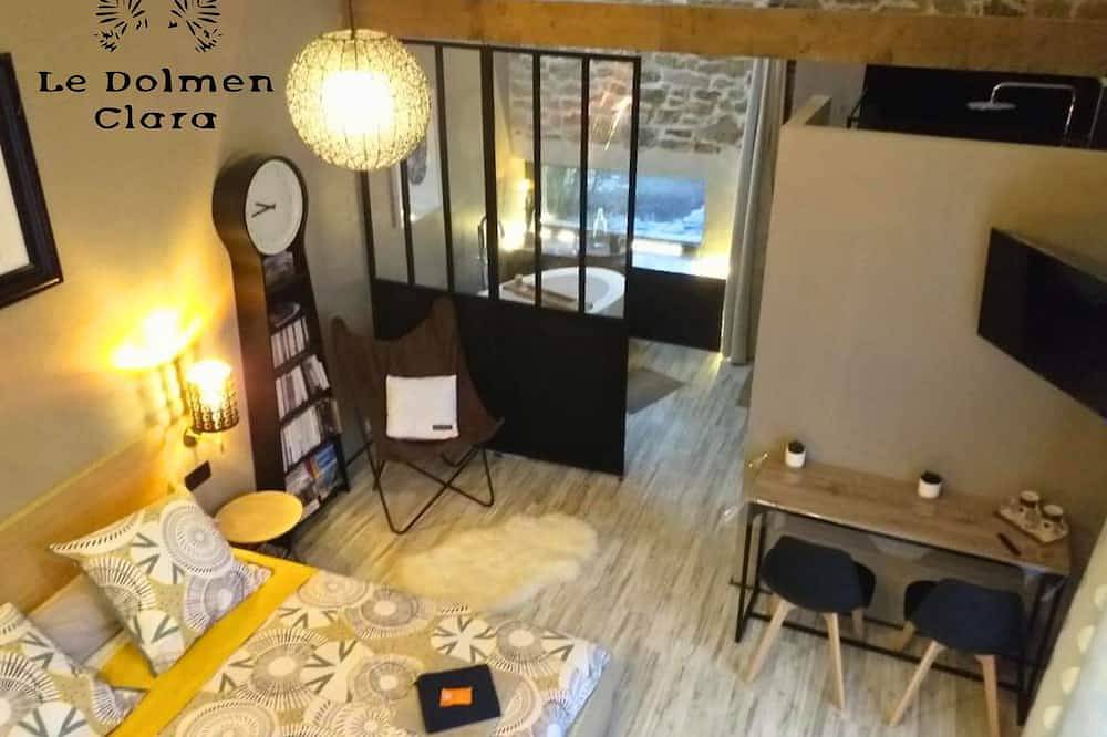 Le Loft du Dolmen Clara classé 5 étoiles, entre mer & campagne in Plounévez-Lochrist, Ceinture Dorée