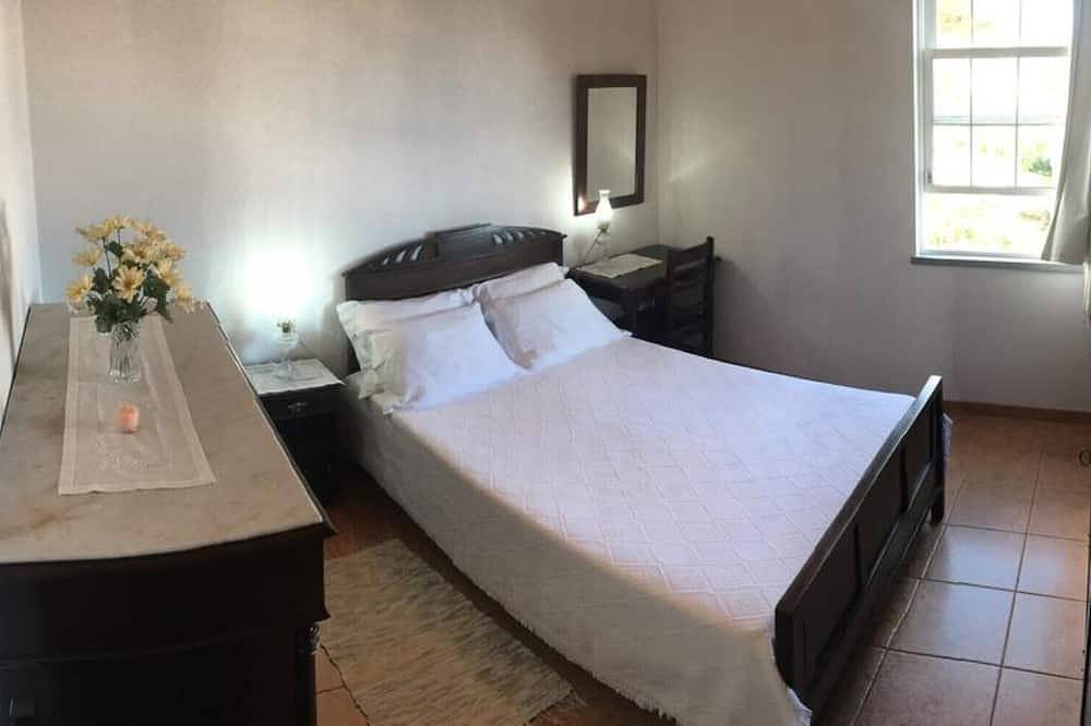 Faidoca's Grandfather House - Haus mit vier Schlafzimmern in Calheta de Nesquim, Pico (Azoren)