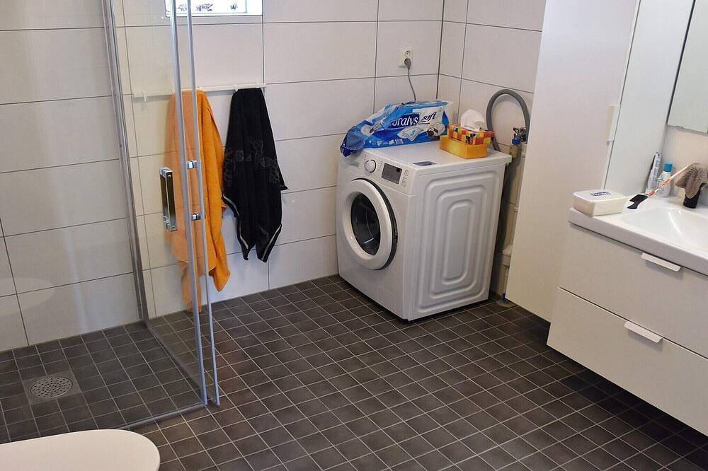 6 person holiday home in Dyrvik in Frøya