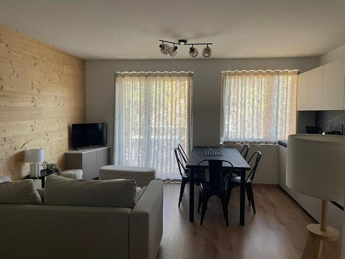 Gîte pour 6 personnes, avec terrasse et vue dans Office de Tourisme de Praz sur Arly - 2