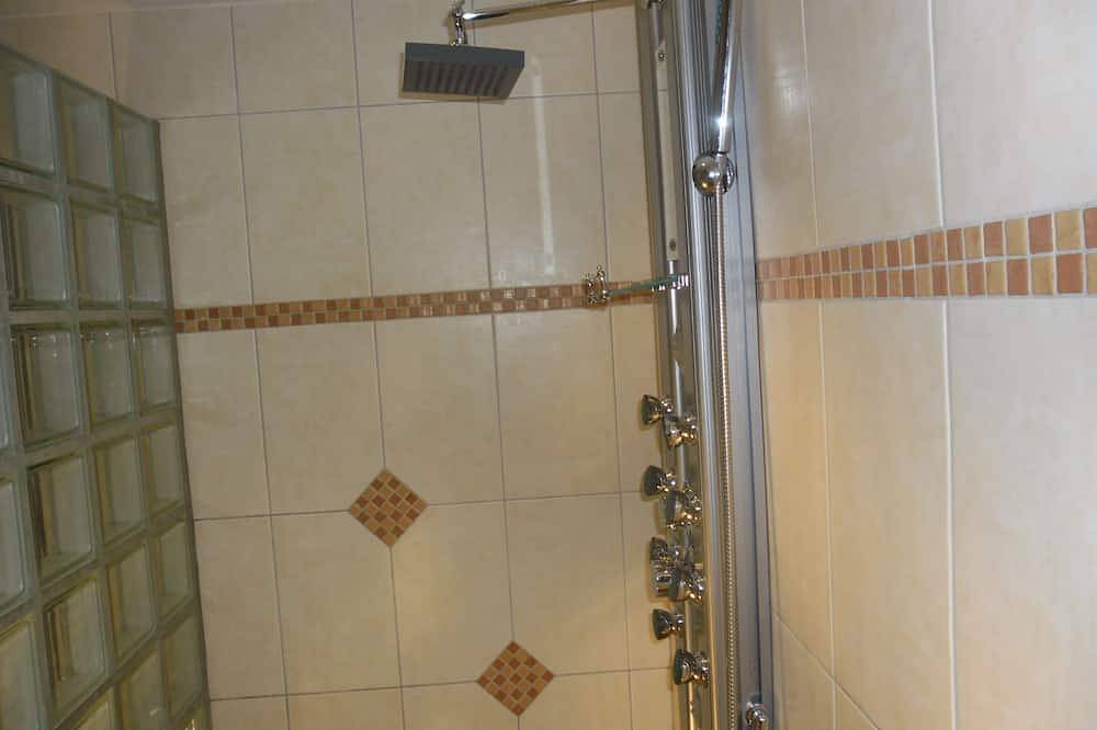Ganze Wohnung, Großzügige 3 Zimmer-Wohnung in Obersulm, Kurpfalz