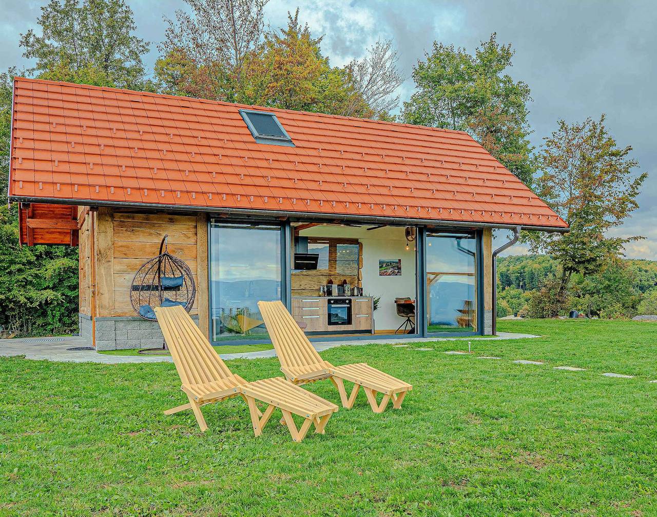 Hütte friedliche Umgebung in Mokronog-Trebelno, Slowenien