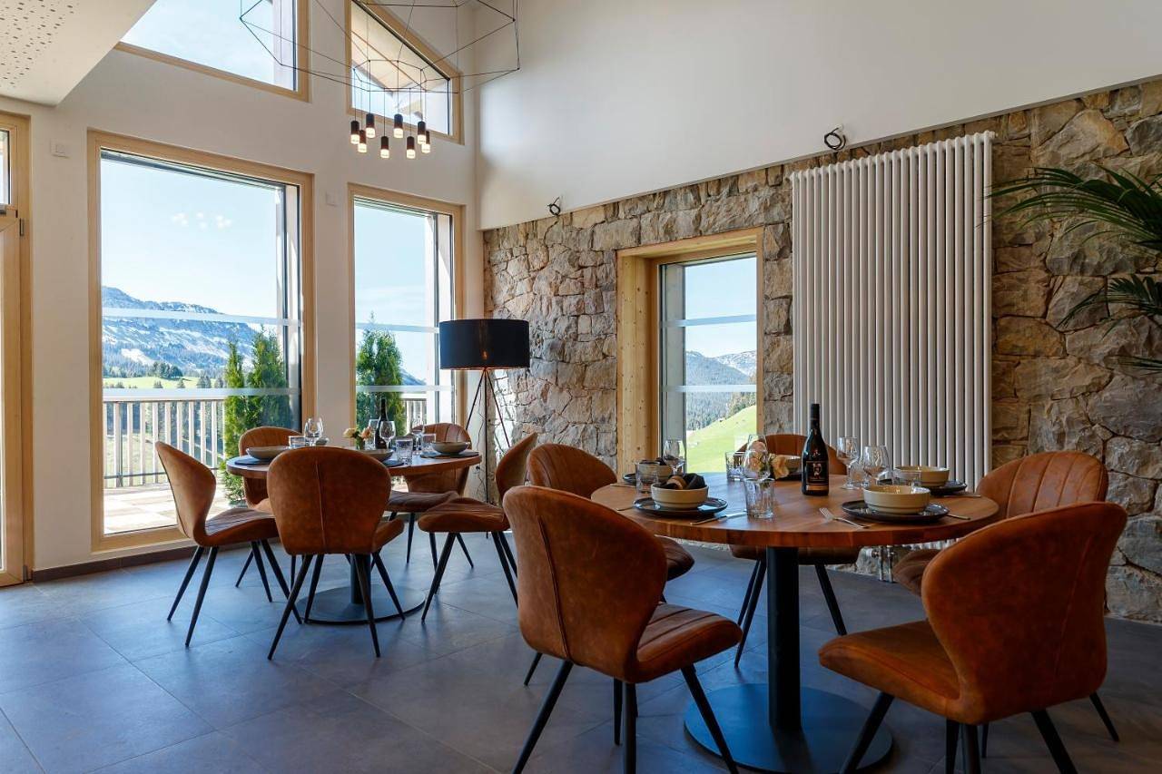 Hôtel pour 2 personnes avec terrasse in Plateau des Glières, Fillière