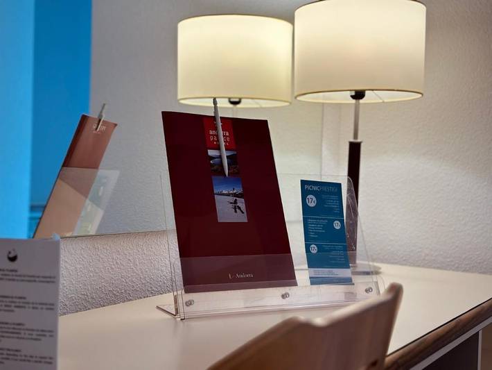 Hôtel pour 2 personnes, avec piscine et jacuzzi ainsi que terrasse et sauna à Andorre-la-Vieille - 4