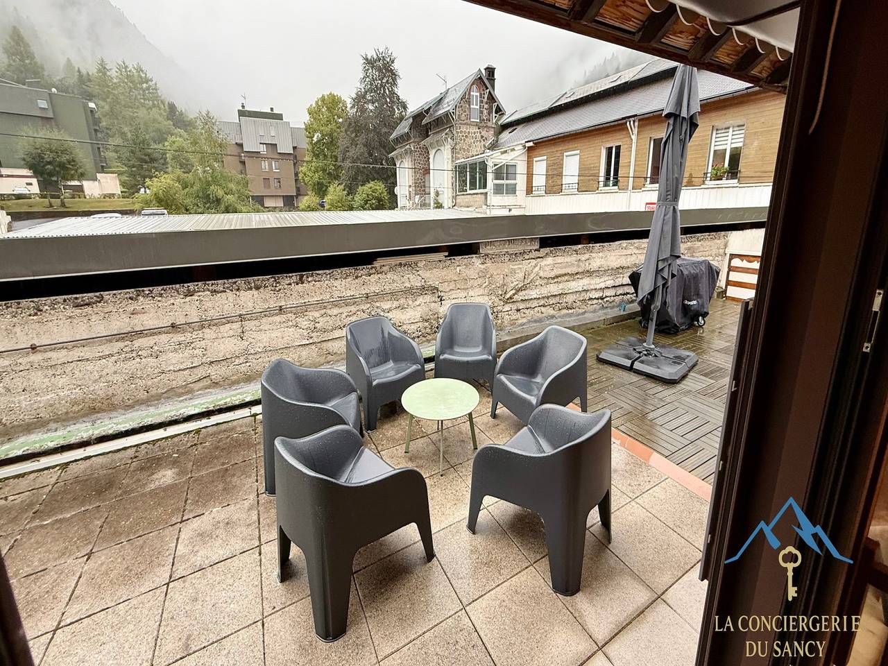 Chalet avec vaste terrasse panoramique in Mont-Dore, Parc naturel régional des Volcans d'Auvergne