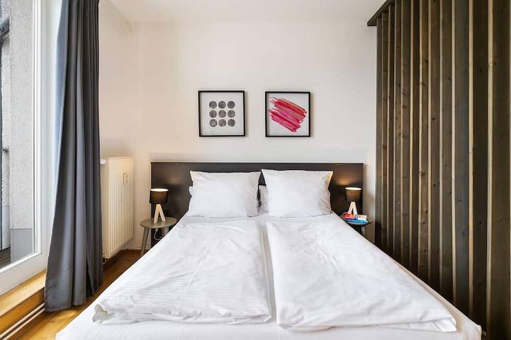 Ferienwohnung für 4 Personen, mit Balkon in Prenzlauer Berg Berlin - 2