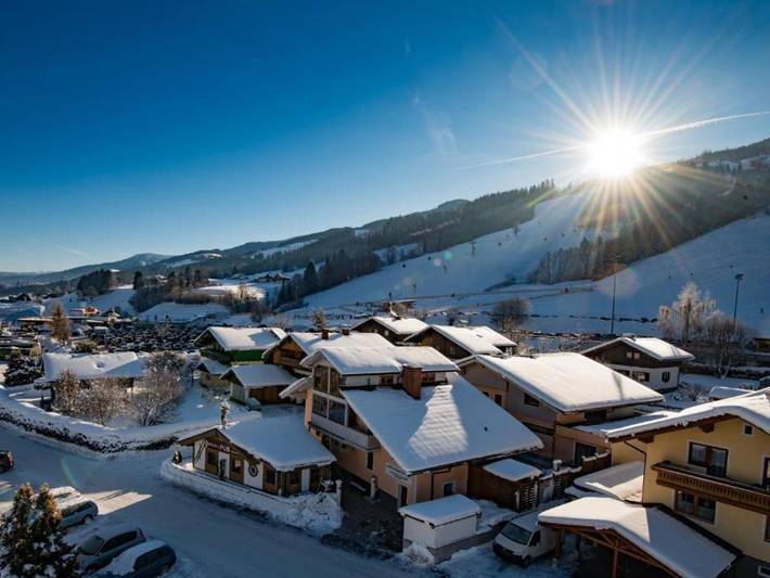Hotel für 2 Personen, mit Sauna und Terrasse sowie Pool und Garten in Haus - 3
