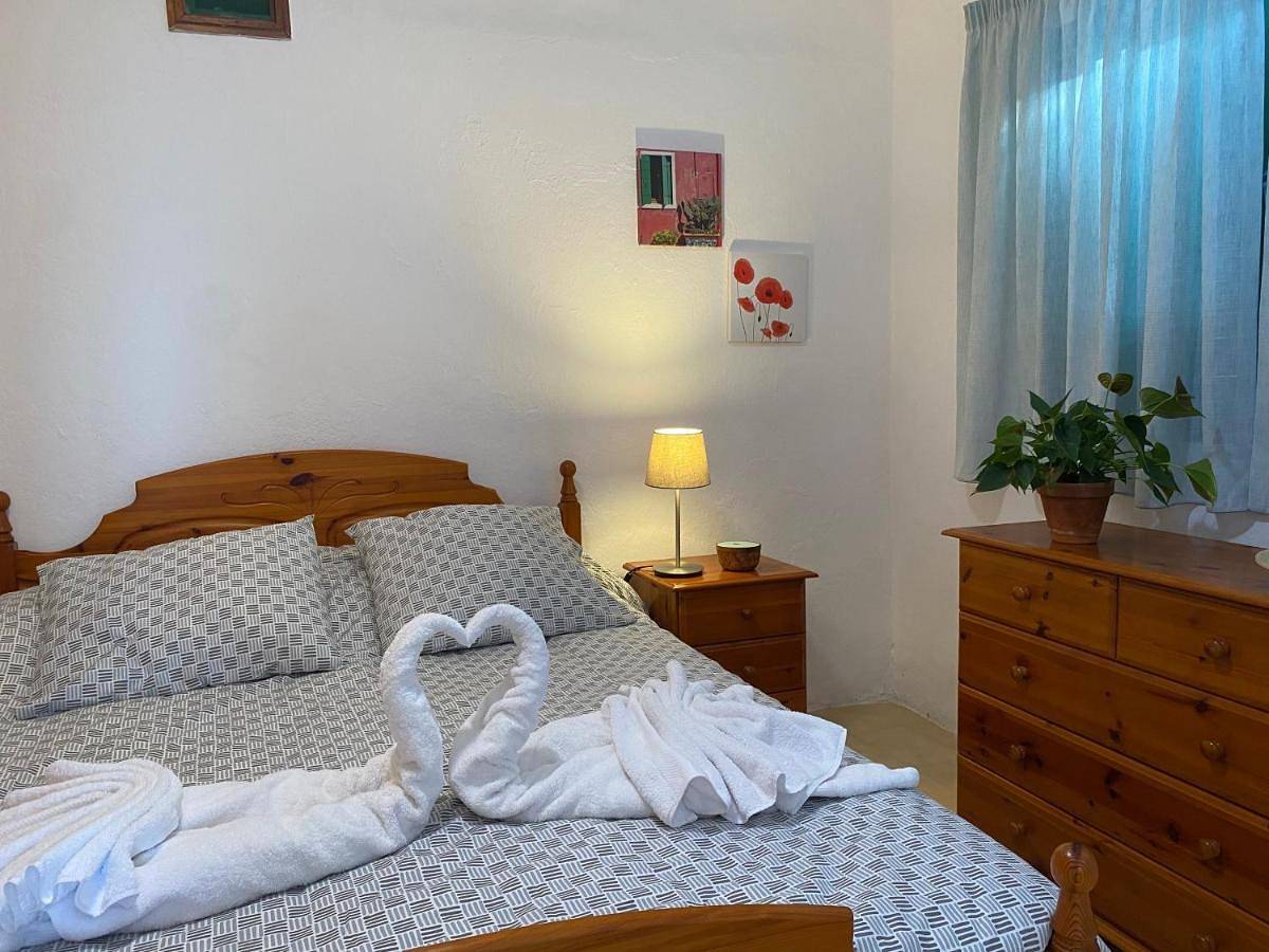 Two-Bedroom House in El Golfo, Yaiza
