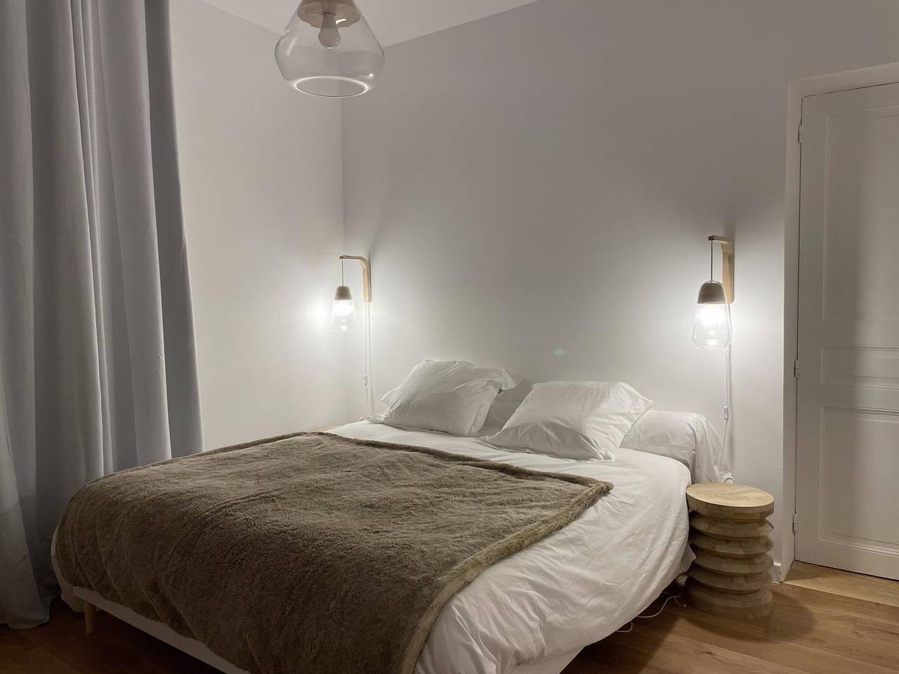 Gemütliche Gite mit Parkplatz, TV, Kamin in der Nähe von See und Fluss in Embrun, Nationalpark Écrins