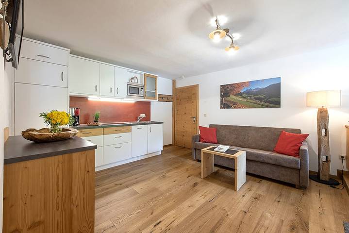 Gîte pour 4 personnes, avec jardin à Funes - 3