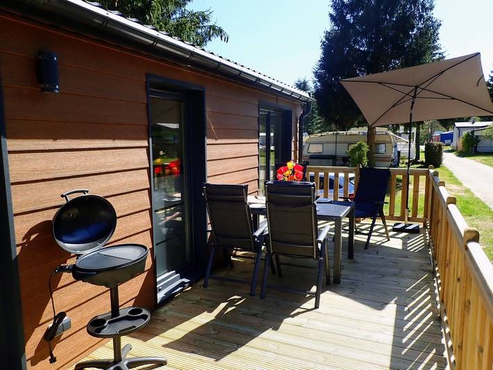 Camping für 4 Personen, mit Terrasse in Mecklenburg-Vorpommern - 2