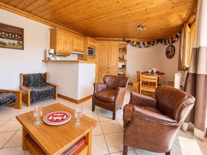 Chalet pour 4 personnes, avec Balcon et Terrasse à Les Allues