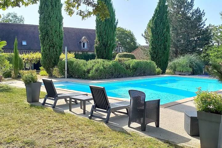 Gîte pour 4 personnes, avec Terrasse et Jardin à Saint-Martin-Labouval
