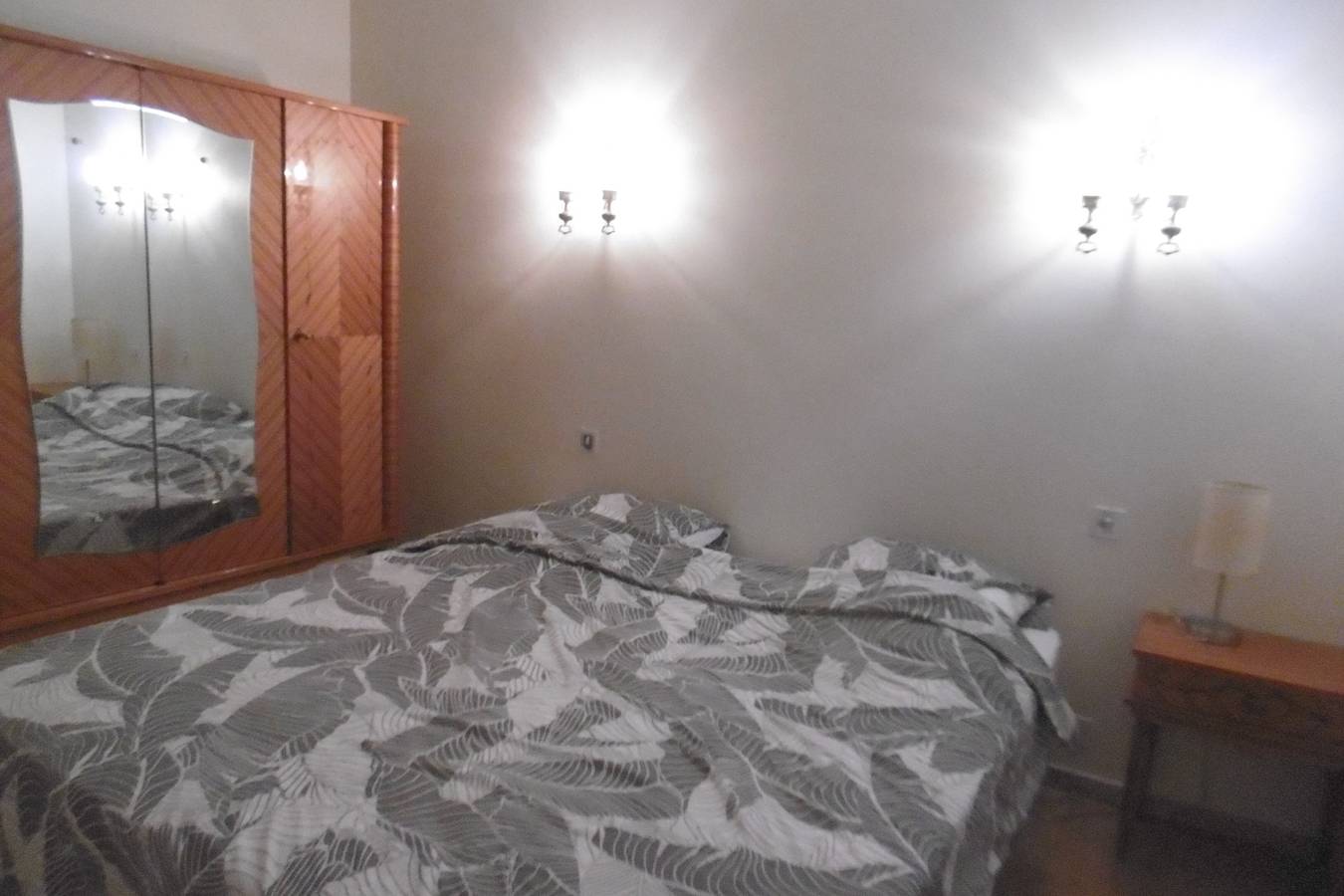Apartamento entero, Apartamento vacacional "Gîte Le Scaphandre" con balcón y Wi-Fi in Espalion, Aveyron (desambiguación)