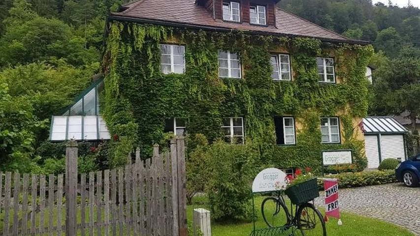 Gîte pour 4 personnes, avec jardin à Weyer
