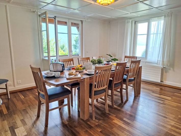 Ferienhaus für 8 Personen, mit Balkon und Seeblick sowie Ausblick in der Schweiz - 4