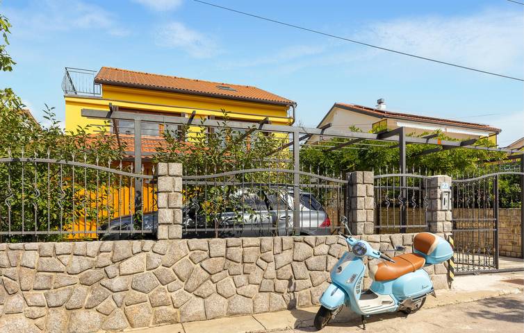 Location de vacances pour 8 personnes à Selce - 2