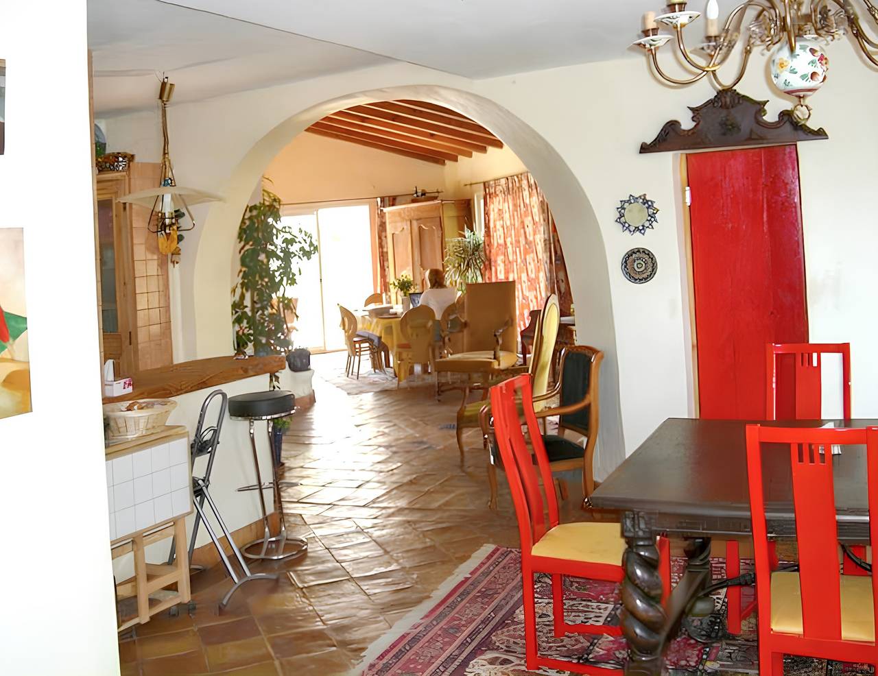 Exceptional Villa in Rousset with Private Pool in Rousset, Aix-en-Provence region