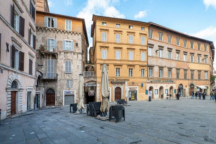 Appartamento intero, Guesthost - Prestigious Studio in Perugia's Heart in Perugia, Perugia e dintorni