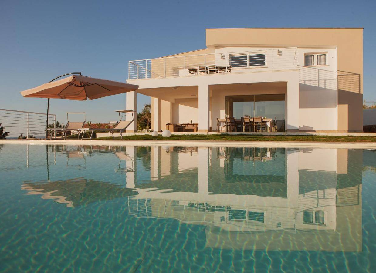Villa with Private Pool in Balestrate, Provincia di Palermo