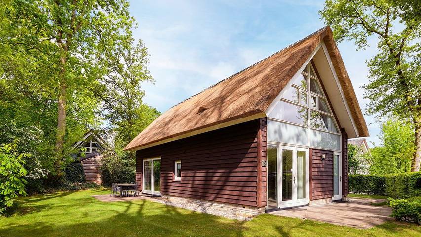 Villa voor 4 personen, met sauna en terras in het Nationaal Park Dwingelderveld