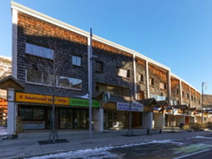 Camping pour 8 personnes, avec balcon