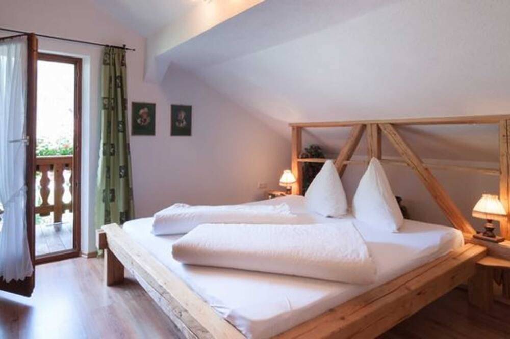 Ganze Wohnung, Ferienwohnung Sonnensuite 1 - Försterhof in Nesselwängle, Außerfern