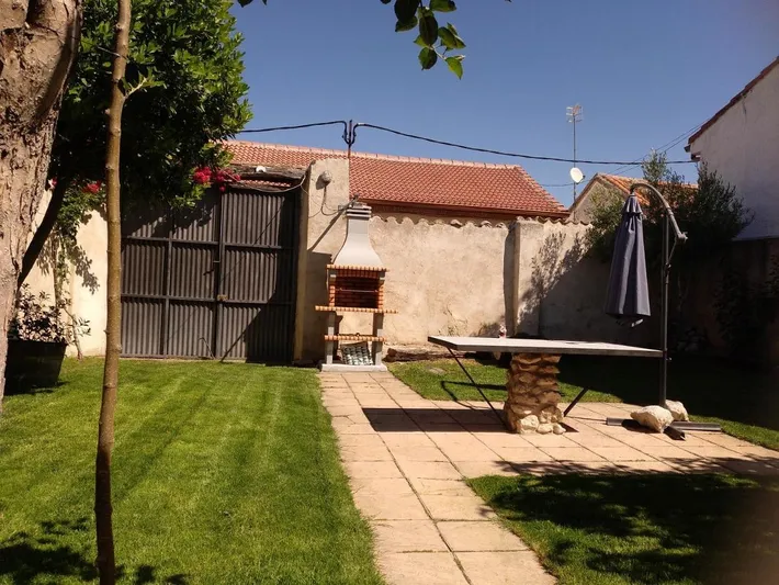 Country house for 6 people, with view and garden - 1