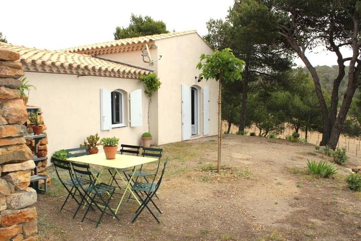 Gîte pour 4 personnes, avec Terrasse et Jardin