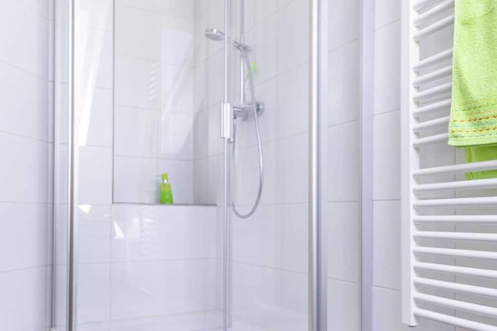 Ganze Wohnung, Ferienwohnung mit direktem Blick auf die Naab und kostenfreier Wlan-Nutzung in Burglengenfeld, Ostbayern
