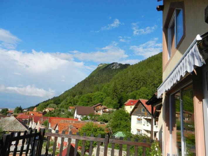 Maison d’hôte pour 2 personnes, avec vue et terrasse à Brașov