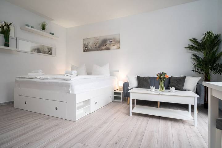 Ferienwohnung für 2 Personen, mit Terrasse und Garten sowie Seeblick in Mirow - 4