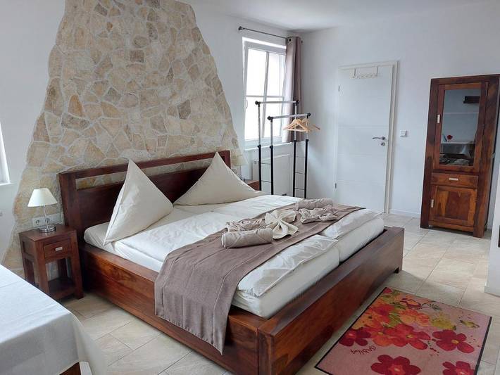 BnB für 3 Personen, mit Terrasse und Ausblick in Eisenach - 4