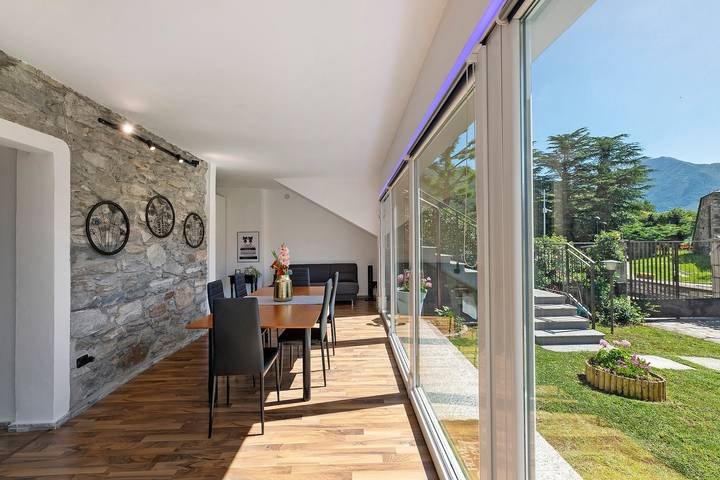 Aphrodite's Garden – Central Yet Peaceful Apartment Near Lake Como in Gera Lario, Kommunen Gera Lario