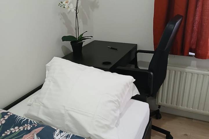 Cozy room. in Relegem, Asse