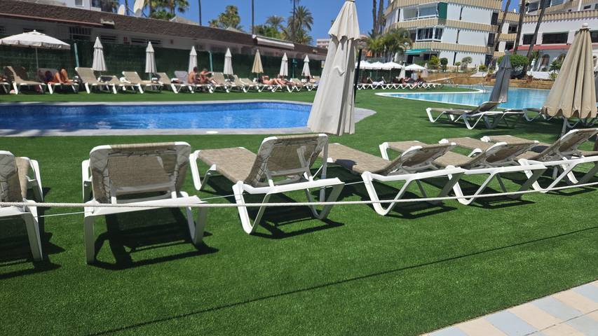 Entire studio, Holiday Apartment 'Loft Koka Alto' with Sea View, Shared Pool and Wi-Fi in Maspalomas, San Bartolomé de Tirajana