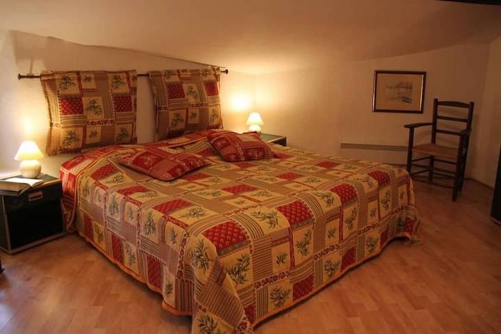 Gîte pour 4 personnes, avec jardin et terrasse à Molières-sur-Cèze - 2