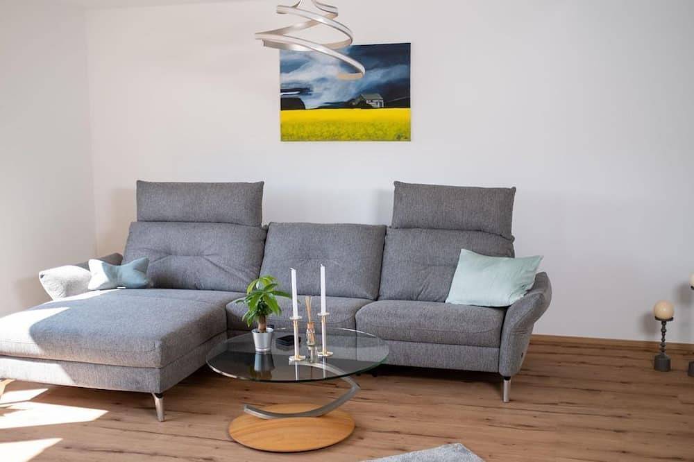 Ganze Wohnung, 6-Bett-Ferienwohnung Sternenhimmel, Bad/Wc - Villa Basilika, Ferienwohnungen in Prüm, Naturpark Hohes Venn-Eifel