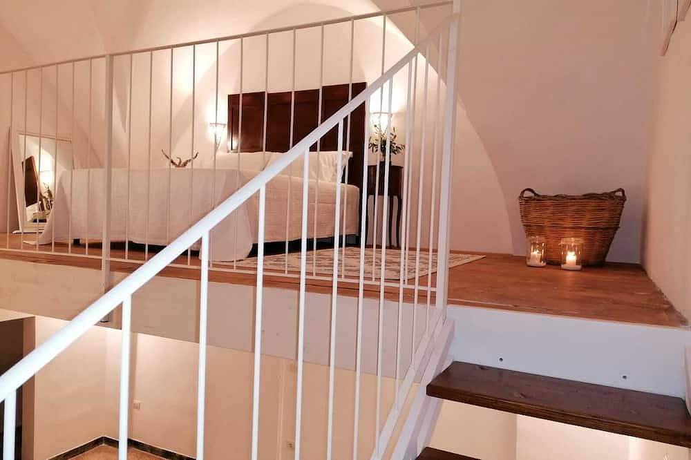 The Room of Felline 102 with Private Garden in Felline, Golf von Tarent