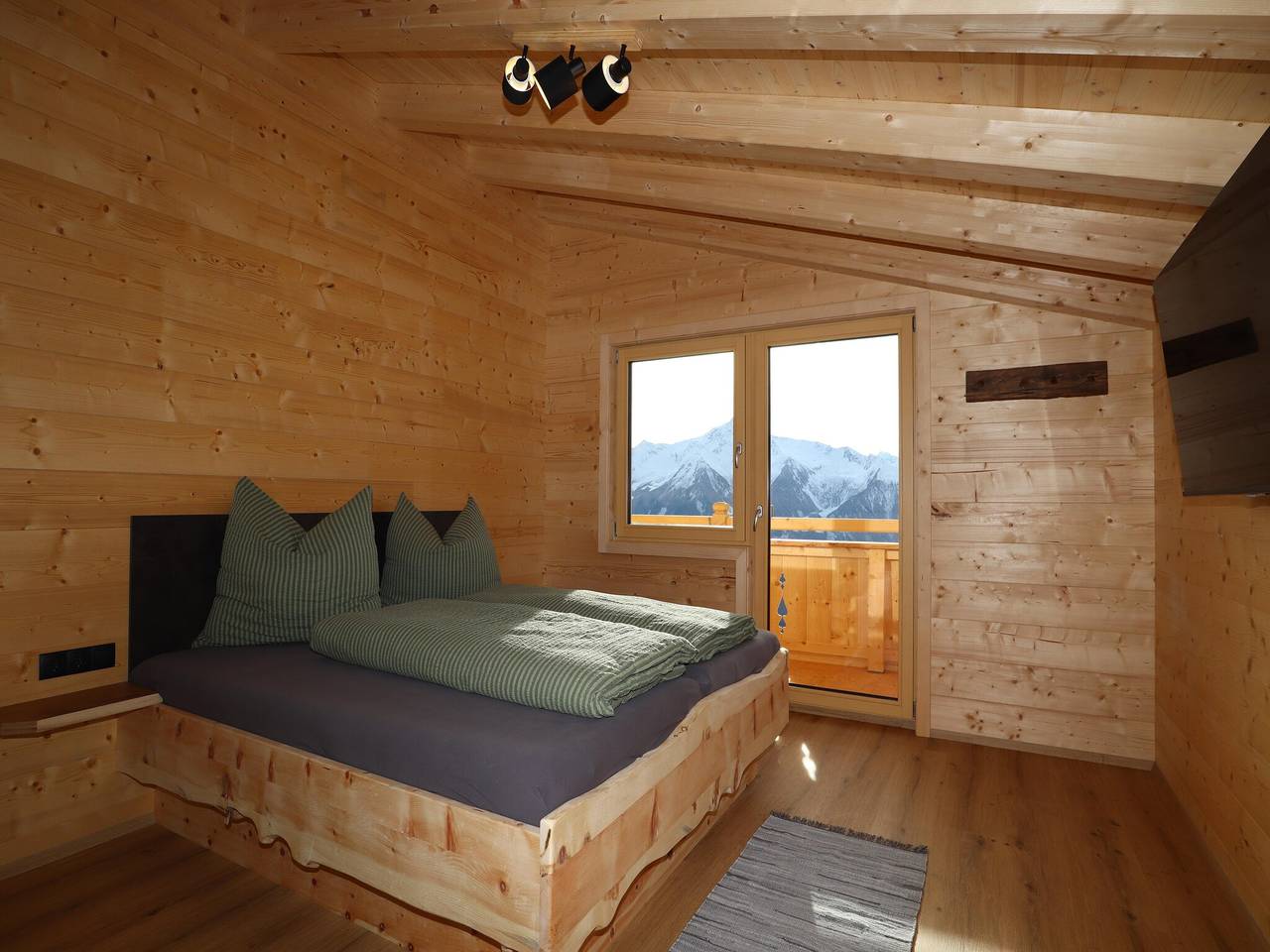 Chalet op 1700m hoogte met panoramisch uitzicht in Tux Alps, Hippach